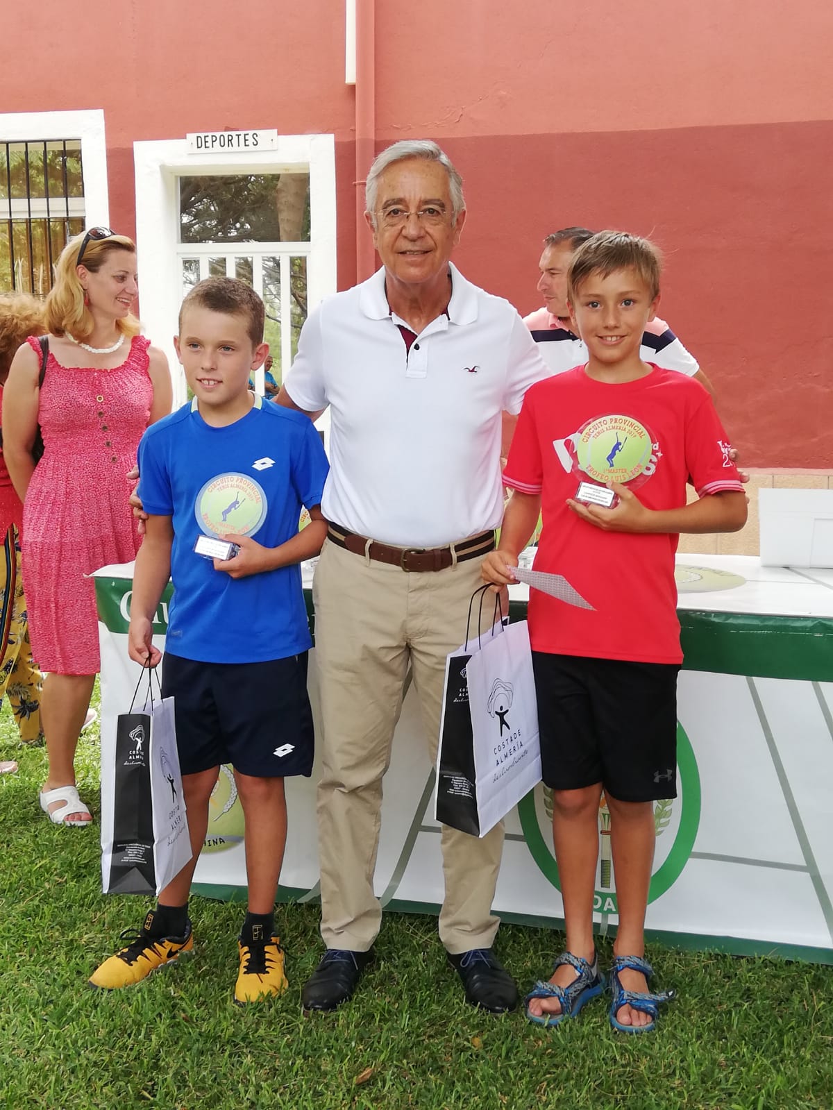 https://clubdetenisaguadulce.es/wp-content/uploads/2019/08/IMG-20190707-WA0008.jpg
